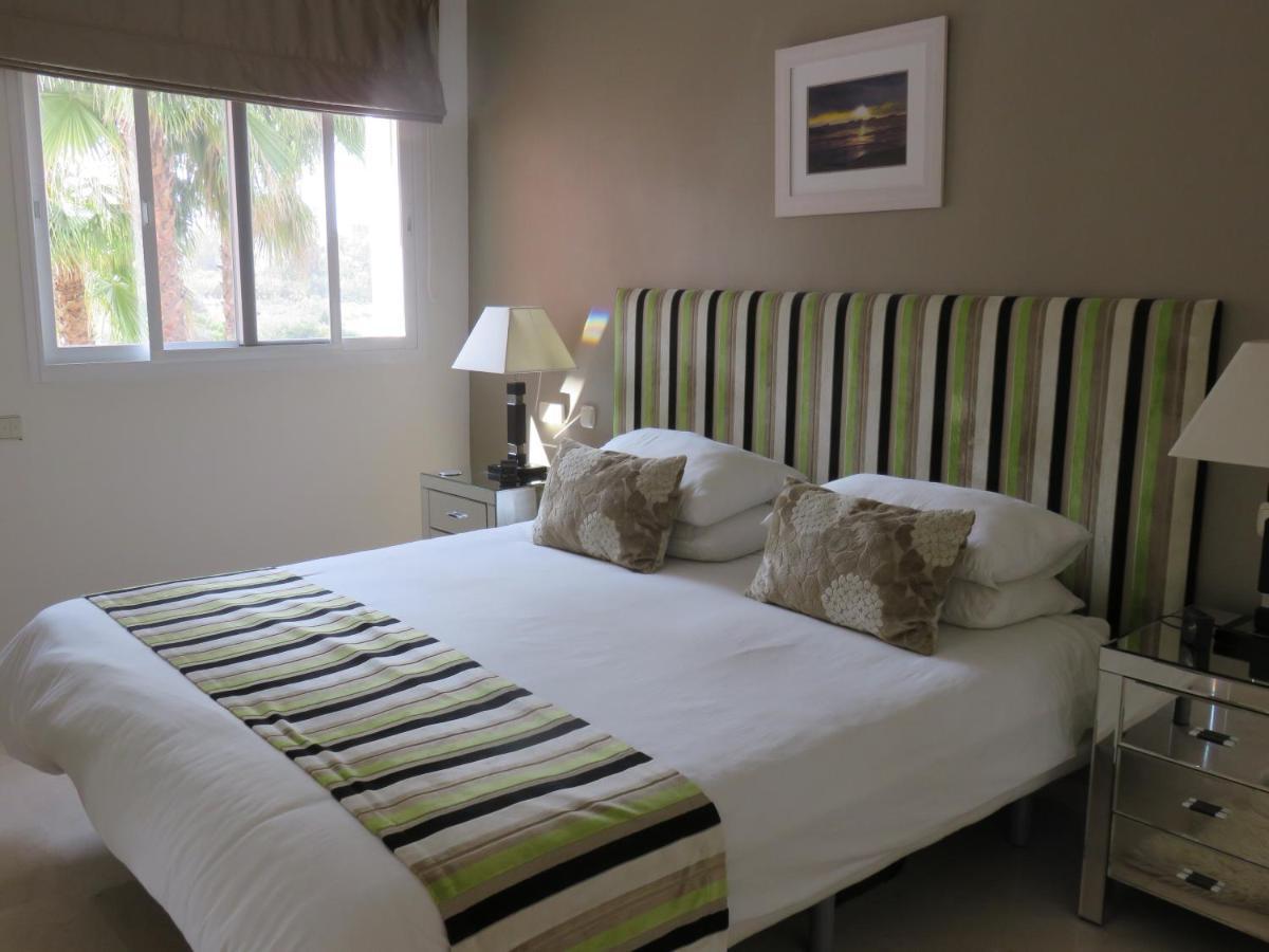 Beachside Estepona Ngoại thất bức ảnh