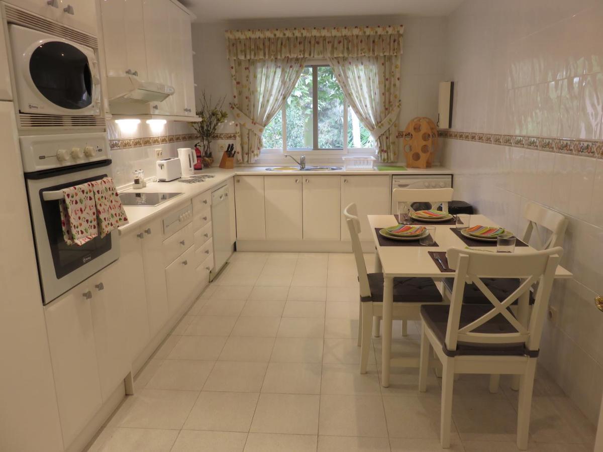 Beachside Estepona Ngoại thất bức ảnh