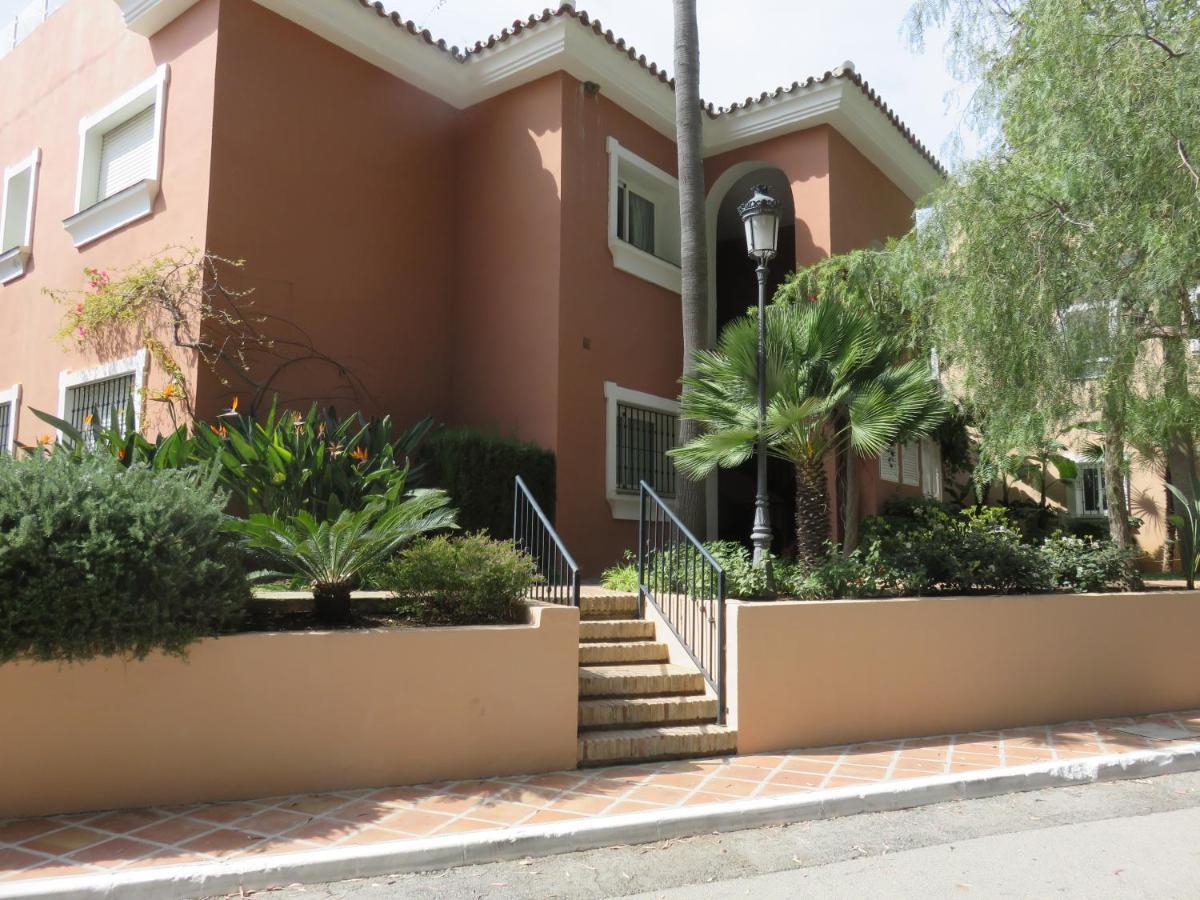Beachside Estepona Ngoại thất bức ảnh